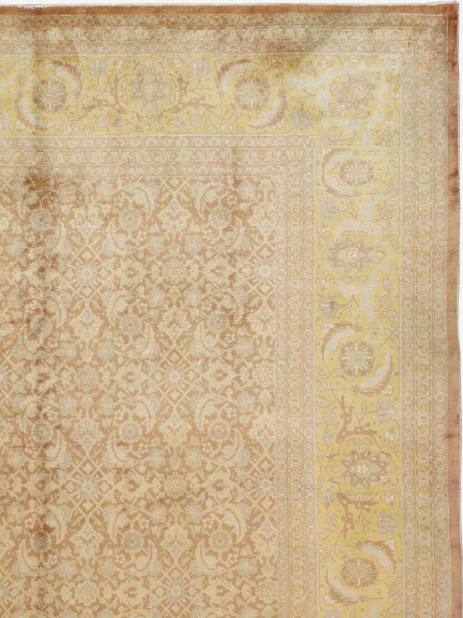Vintage Persian Tabriz Carpet, No.10008 - Staging
