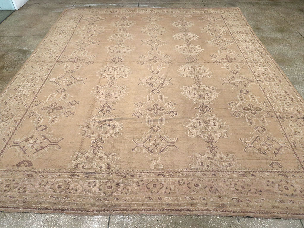 Vintage Turkish Oushak Carpet, No.10034 - Staging