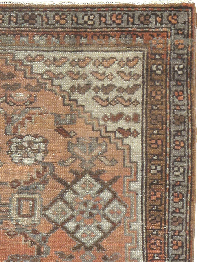 Antique Persian Malayer Throw Rug, No.10082 - Staging