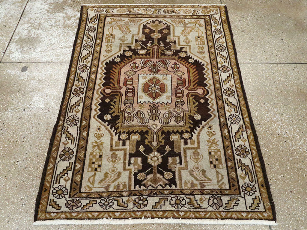 Antique Persian Malayer Rug, No.10086 - Staging
