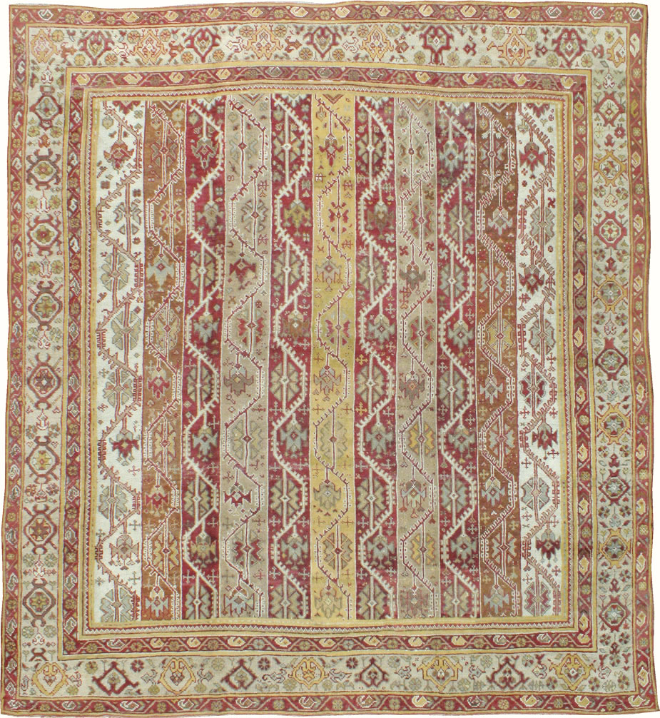 Antique Turkish Oushak Carpet, No.10142 - Staging