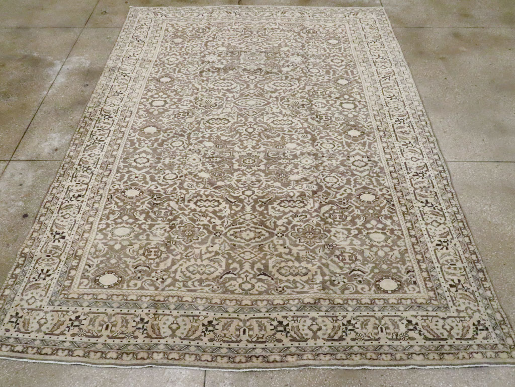A Malayer  Carpet, No.10150 - Staging