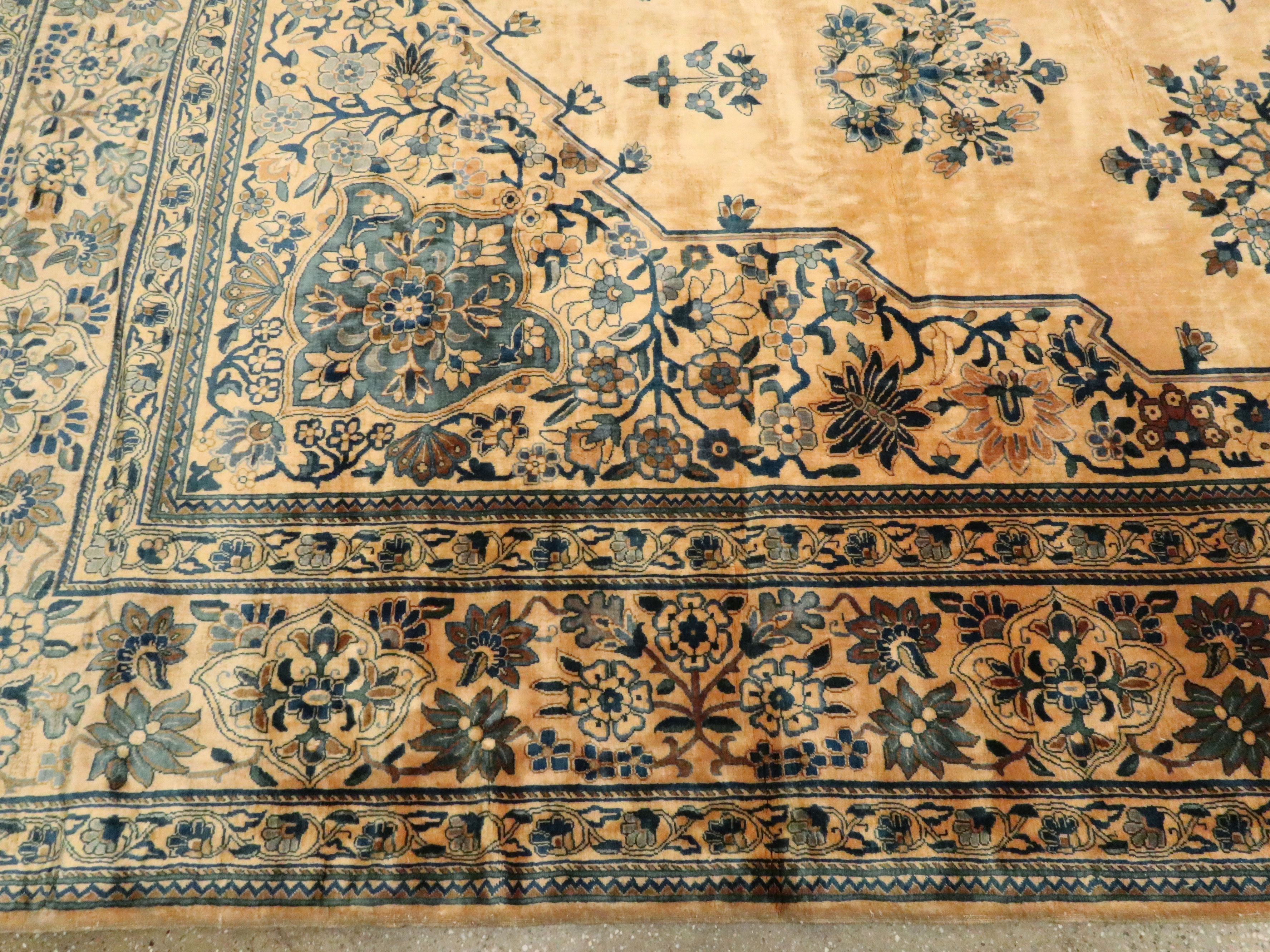 Persian Kashan Carpet, No.10259 - Staging