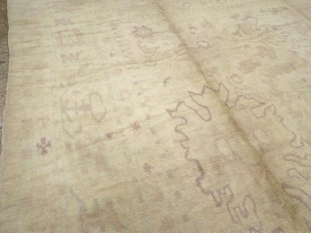 An Oushak Carpet, No.10280 - Staging