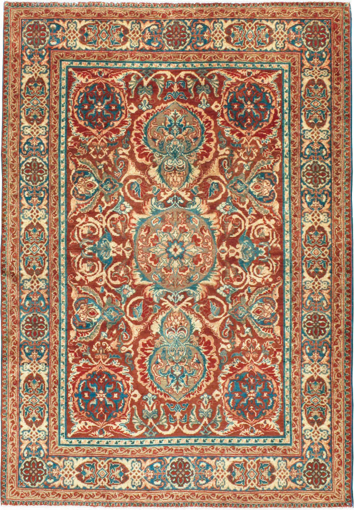 An Agra Rug, No.10317 - Staging