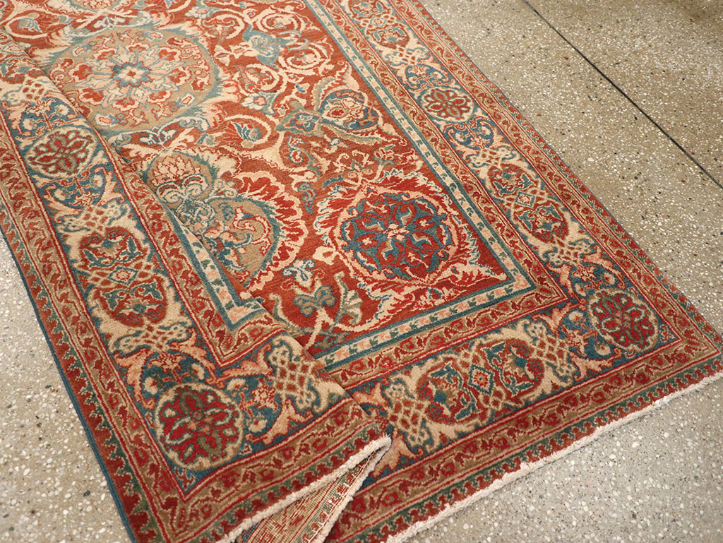 An Agra Rug, No.10317 - Staging