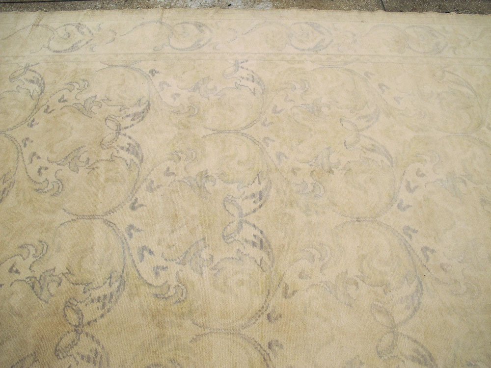 A Cuenca Carpet, No.10434 - Staging