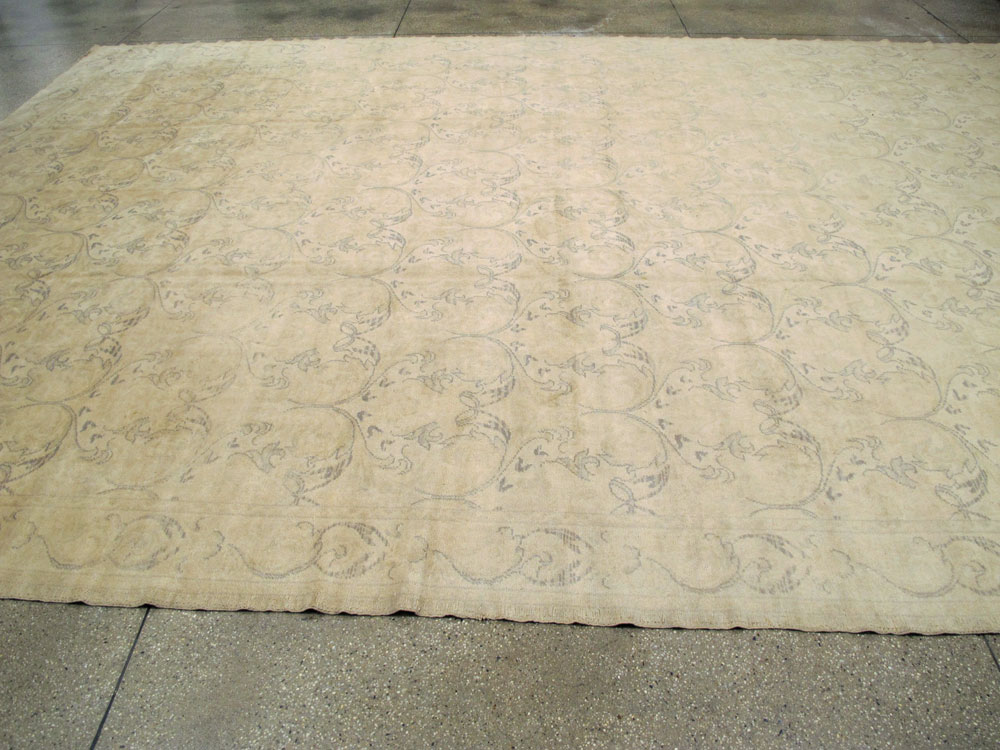A Cuenca Carpet, No.10434 - Staging