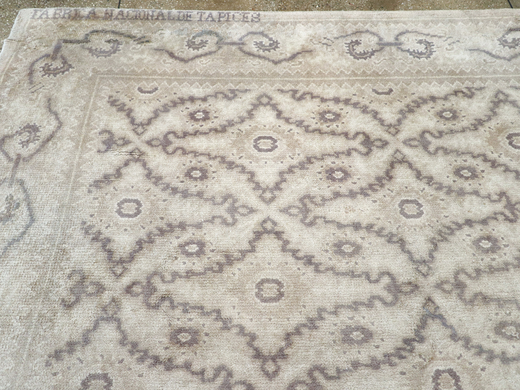 A Cuenca Carpet, No.10464 - Staging