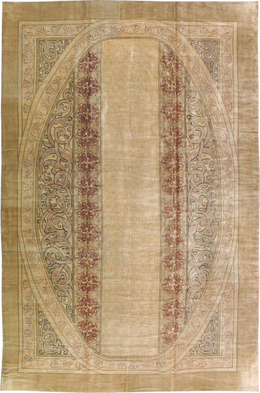 Antique Indian Lahore Carpet, No.10556 - Staging