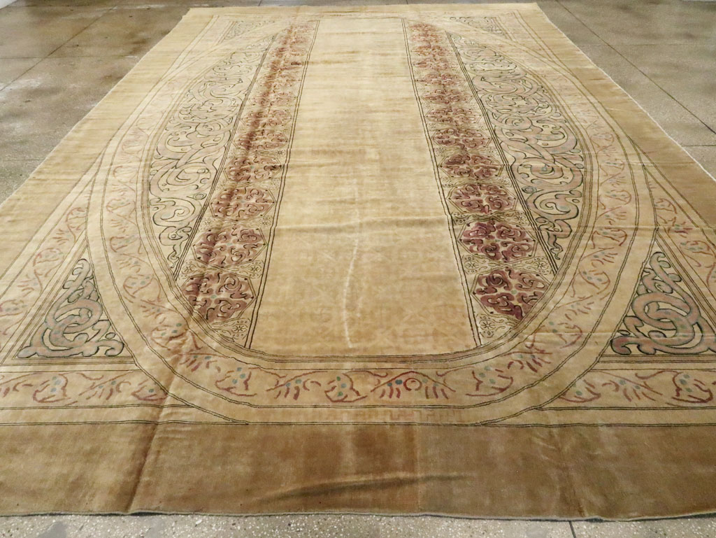 Antique Indian Lahore Carpet, No.10556 - Staging