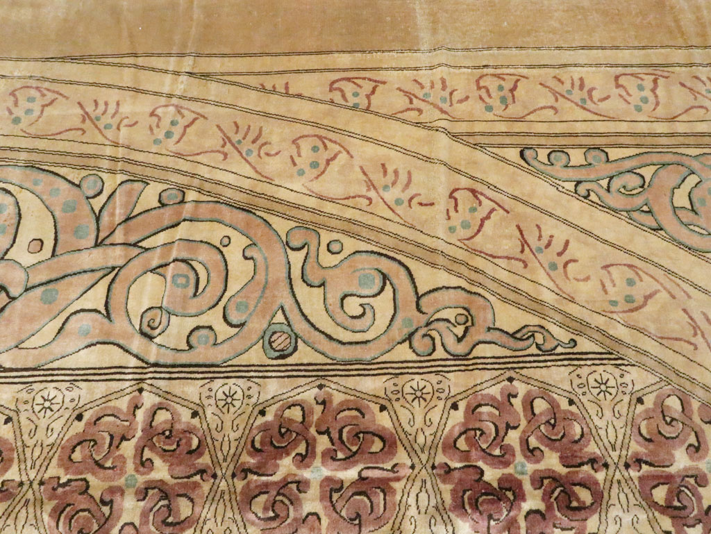 Antique Indian Lahore Carpet, No.10556 - Staging