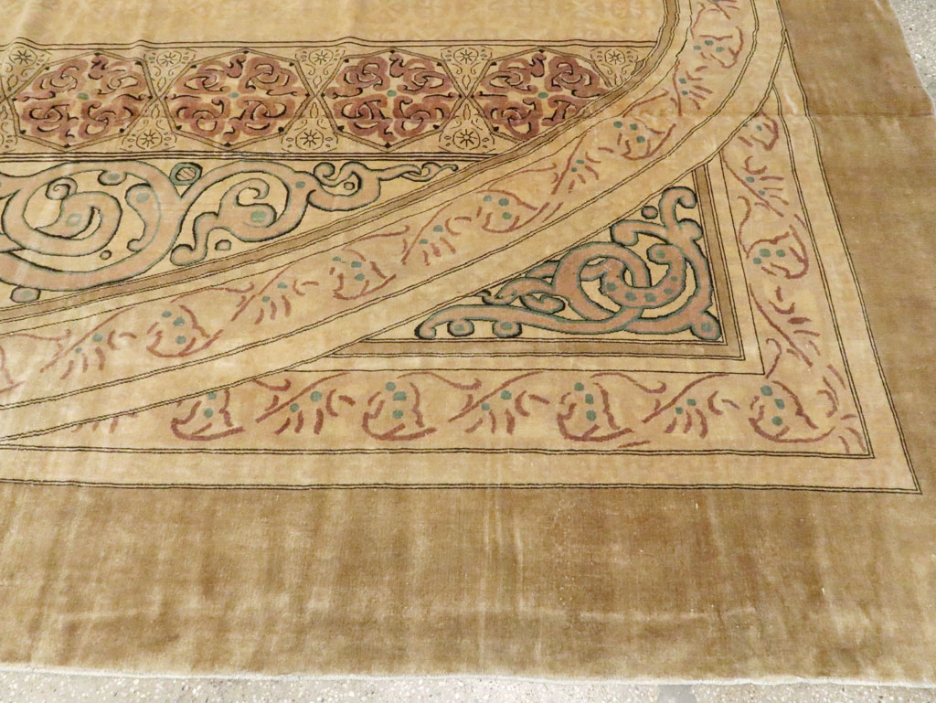 Antique Indian Lahore Carpet, No.10556 - Staging