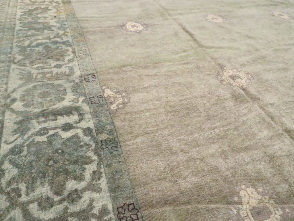 Antique Indian Amritsar Carpet, No.10581 - Staging