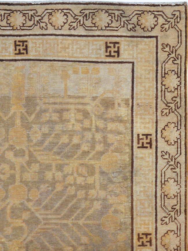 Antique East Turkestan Khotan Rug, No.10586 - Staging