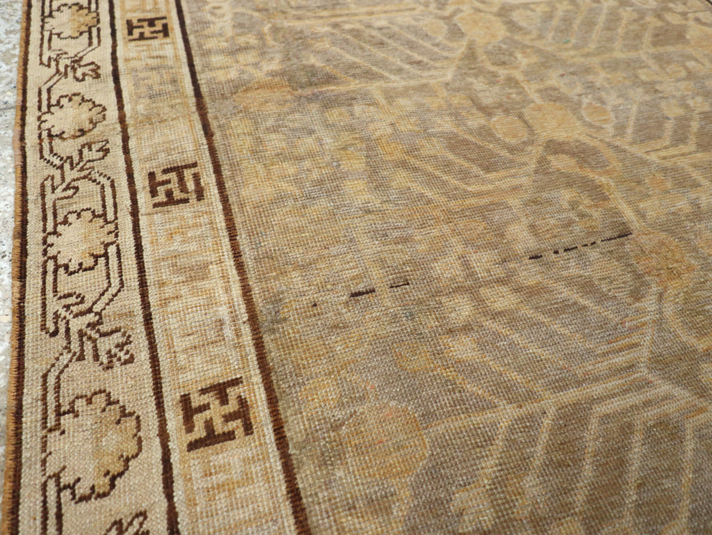 Antique East Turkestan Khotan Rug, No.10586 - Staging