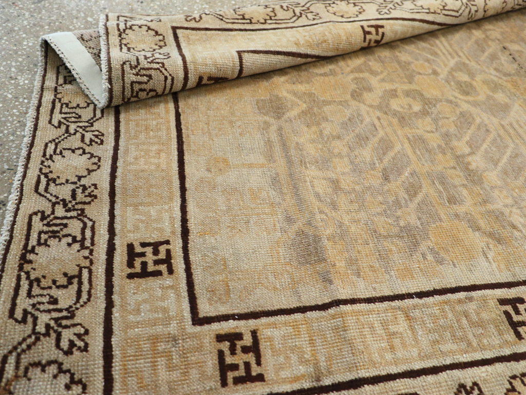 Antique East Turkestan Khotan Rug, No.10586 - Staging