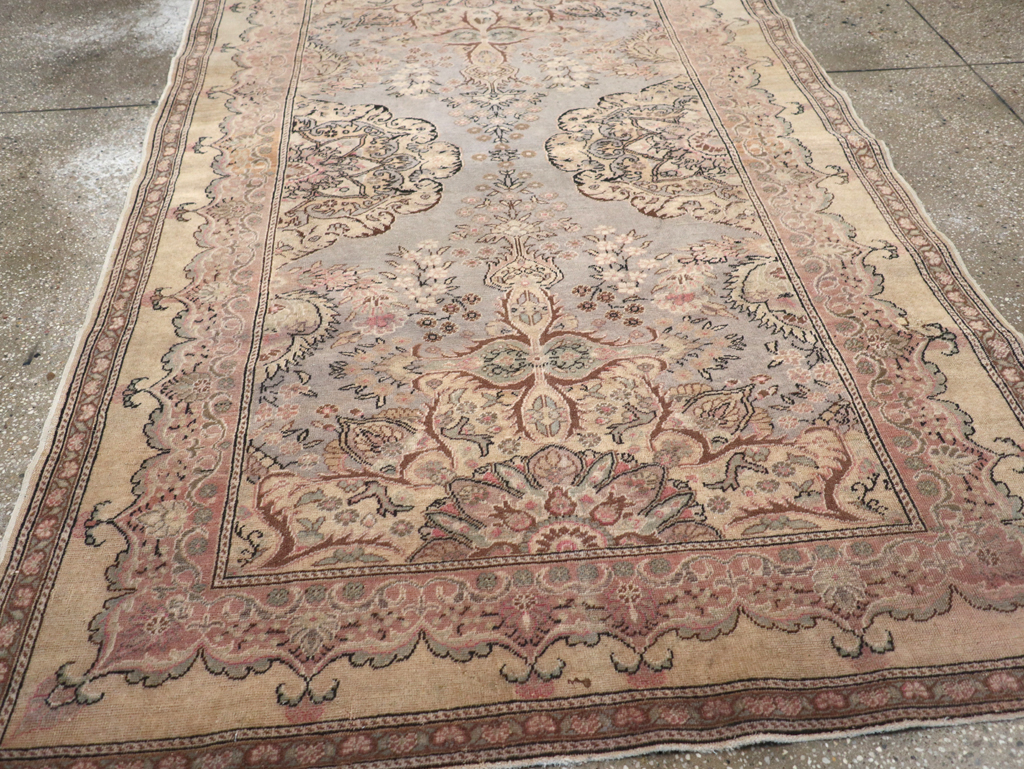 A Sivas Carpet, No.10604 - Staging