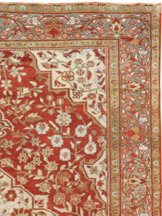 Antique Sarouk Fereghan Rug, No.10667 - Staging