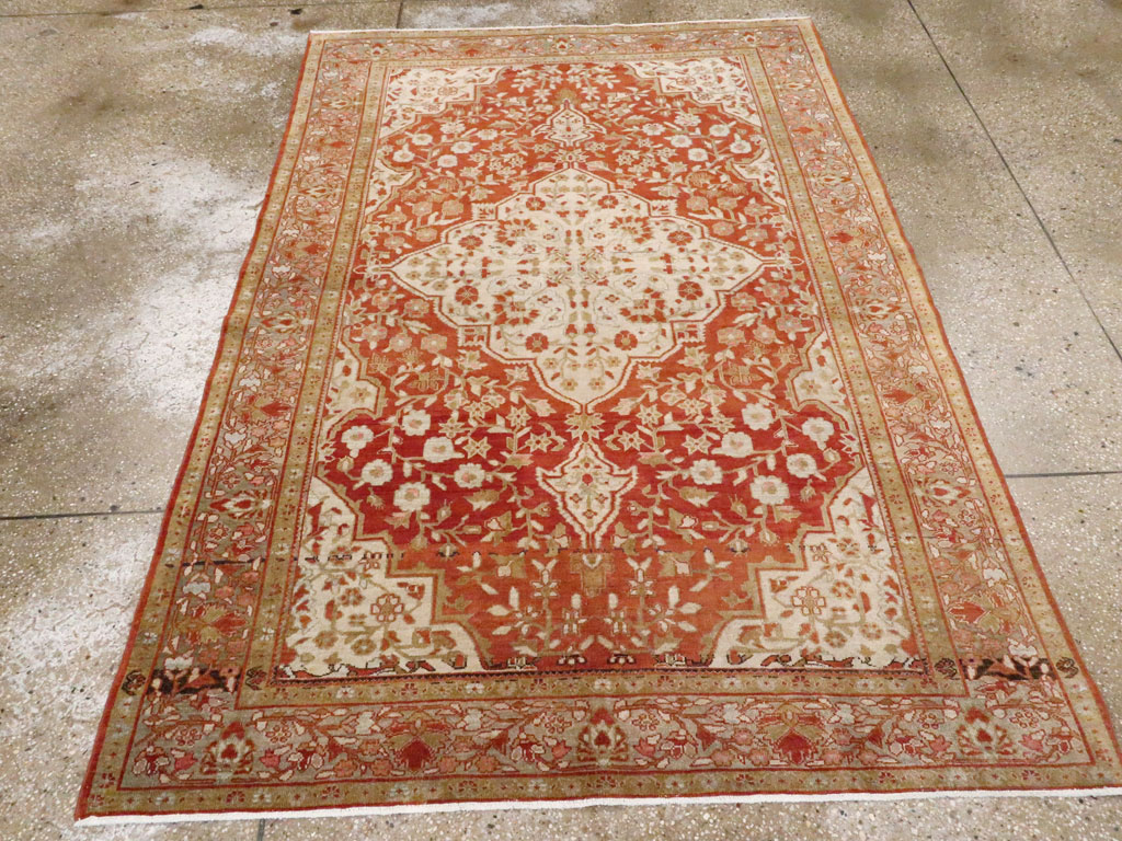 Antique Sarouk Fereghan Rug, No.10667 - Staging