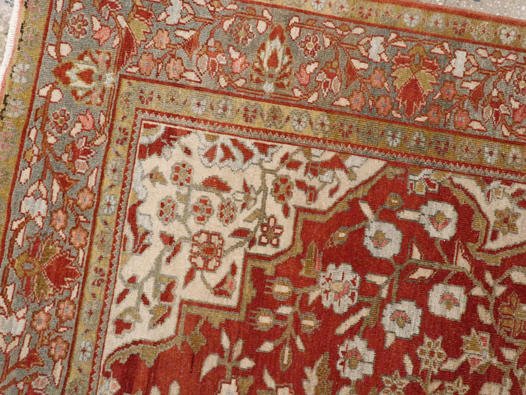 Antique Sarouk Fereghan Rug, No.10667 - Staging
