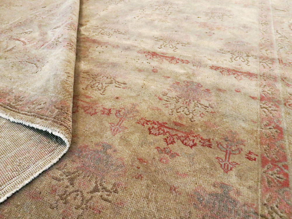 A Lahore Carpet, No.11036 - Staging