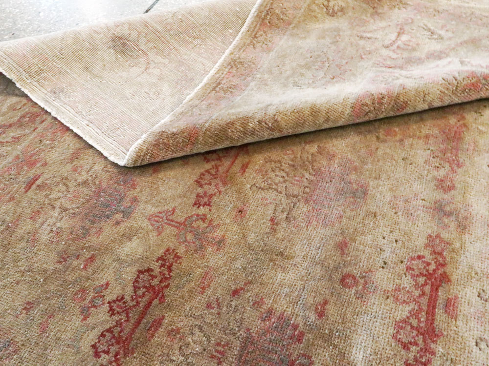 A Lahore Carpet, No.11036 - Staging