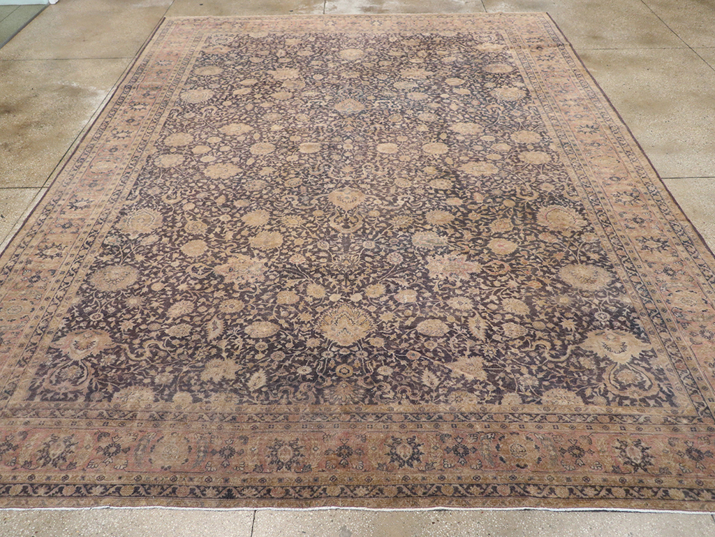 Antique Indian Lahore Room Size Carpet, No.11284 - Staging
