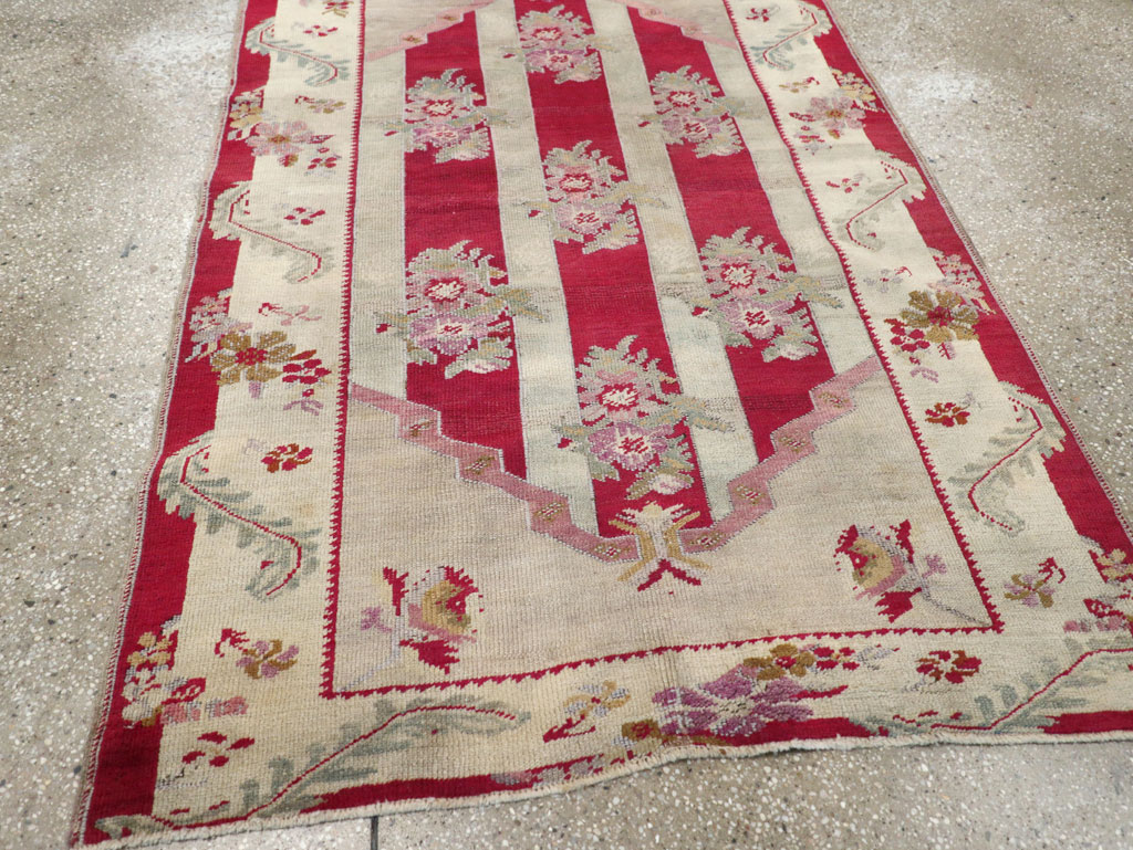 Antique Turkish Ghiordes Throw Rug, No.11327 - Staging