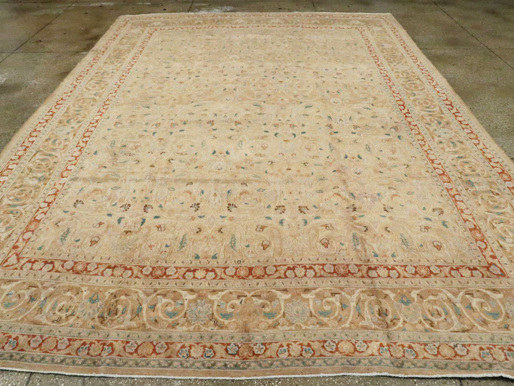 Antique Persian Dorokhsh Carpet, No.11339 - Staging