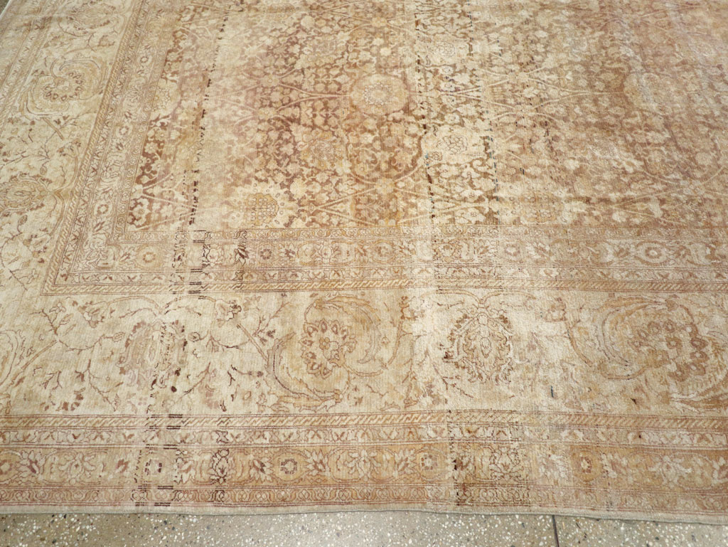 Antique Turkish Sivas Carpet, No.11435 - Staging