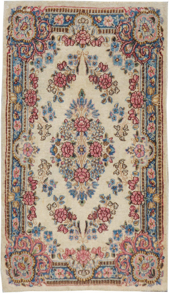 Vintage Persian Kerman Carpet, No.11449 - Staging