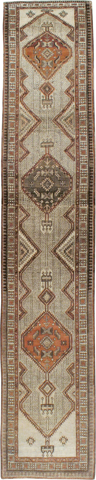 Antique Persian Serab Runner, No.11461 - Staging