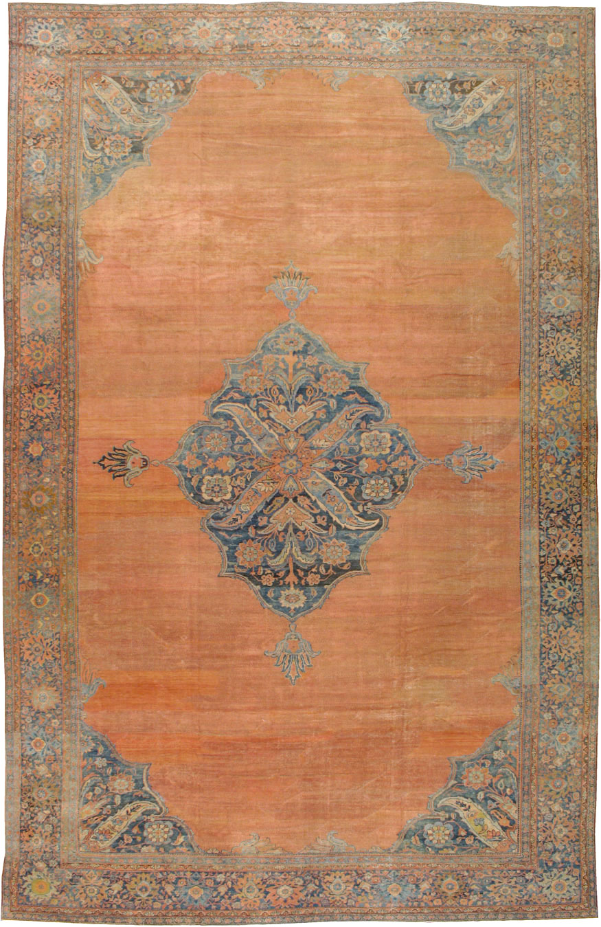 Antique Persian Fereghan Mahal Carpet, No.11491 - Staging