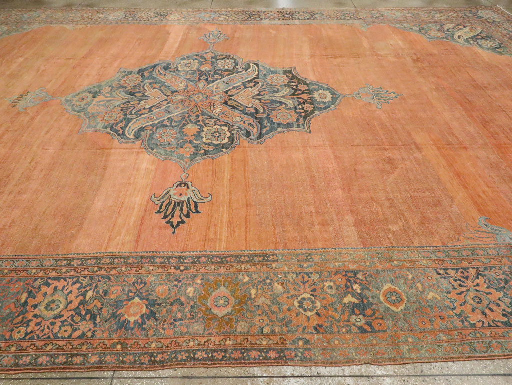 Antique Persian Fereghan Mahal Carpet, No.11491 - Staging