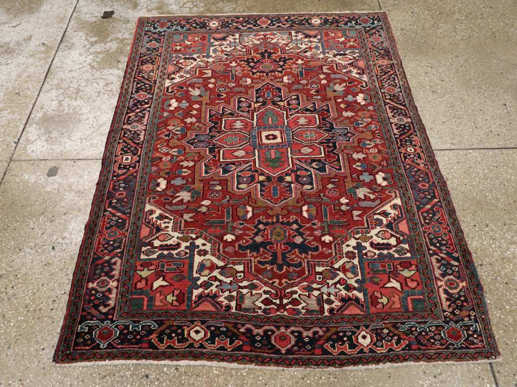 Vintage Persian Heriz Carpet, No.11529 - Staging