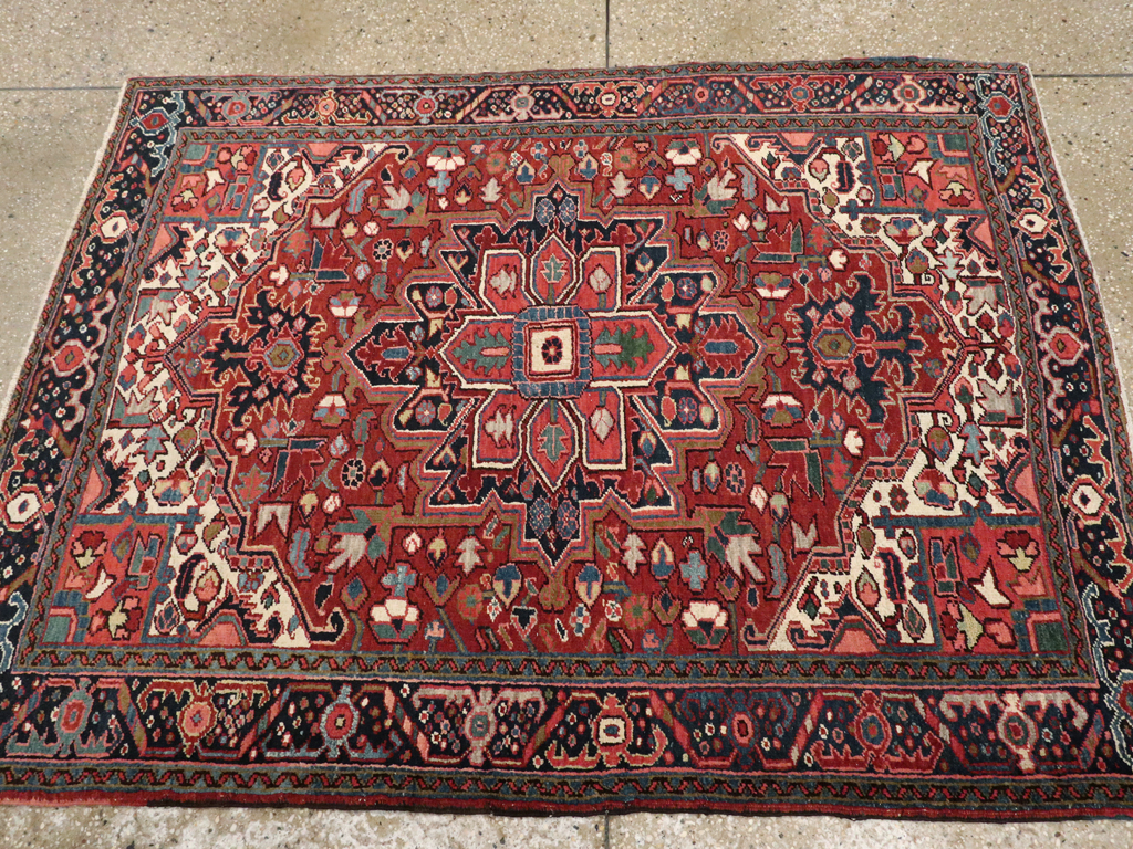 Vintage Persian Heriz Carpet, No.11529 - Staging