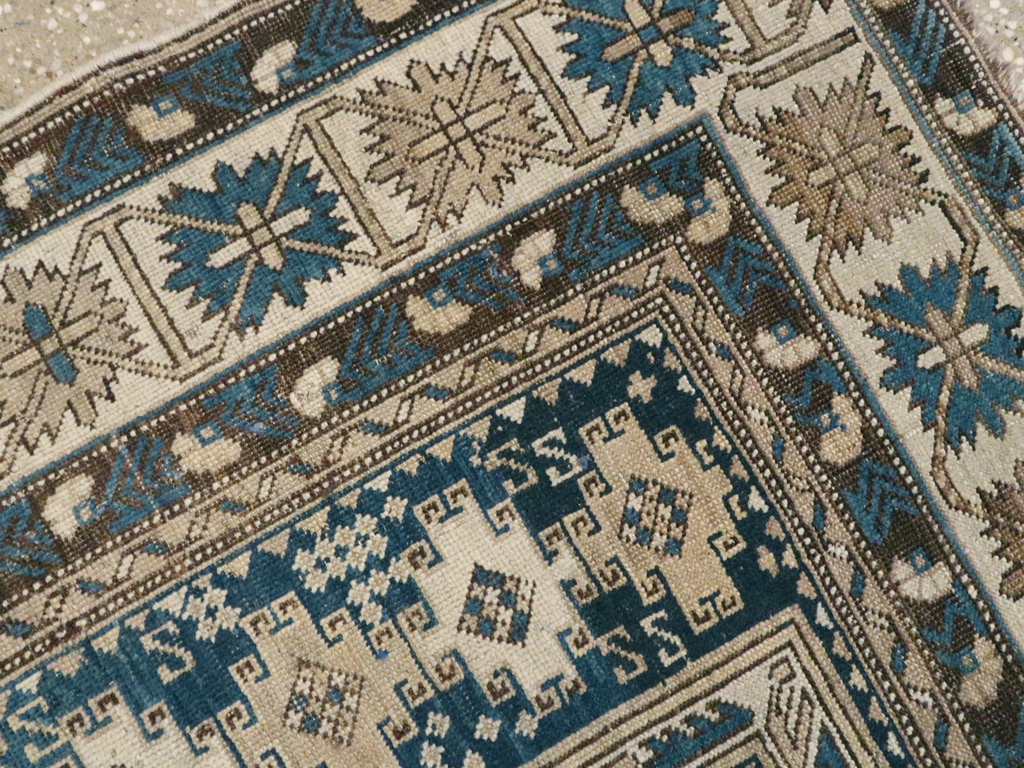 Antique Caucasian Shirvan Rug, No.11616 - Staging