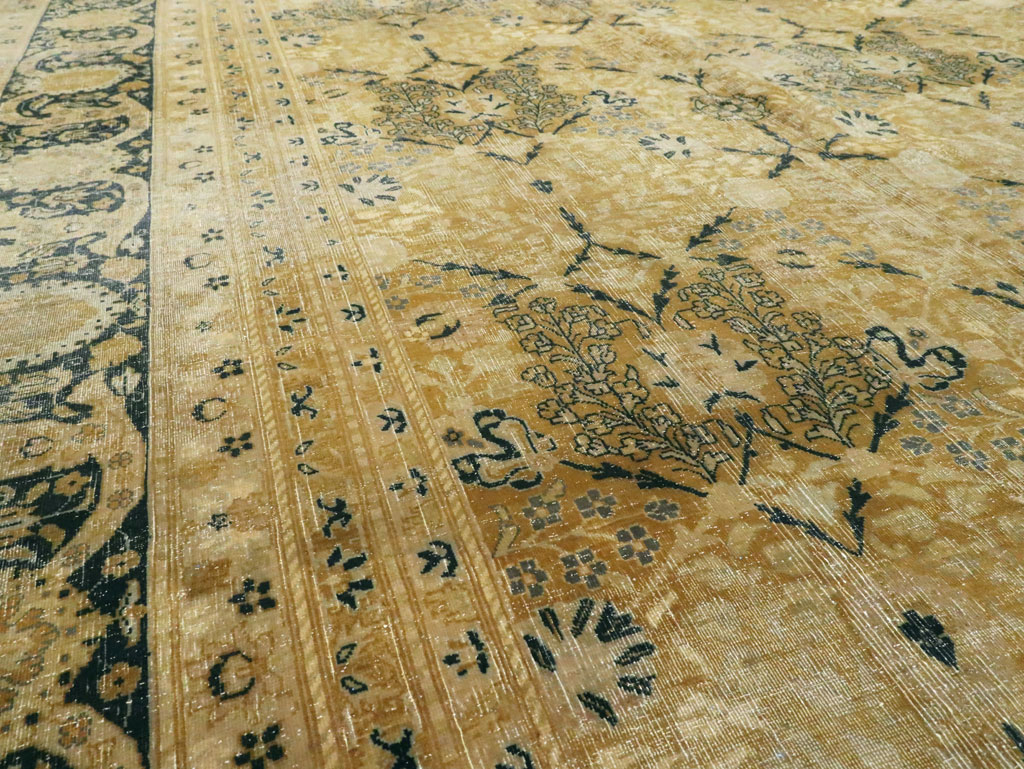 Antique Indo-Tabriz Carpet, No.11637 - Staging