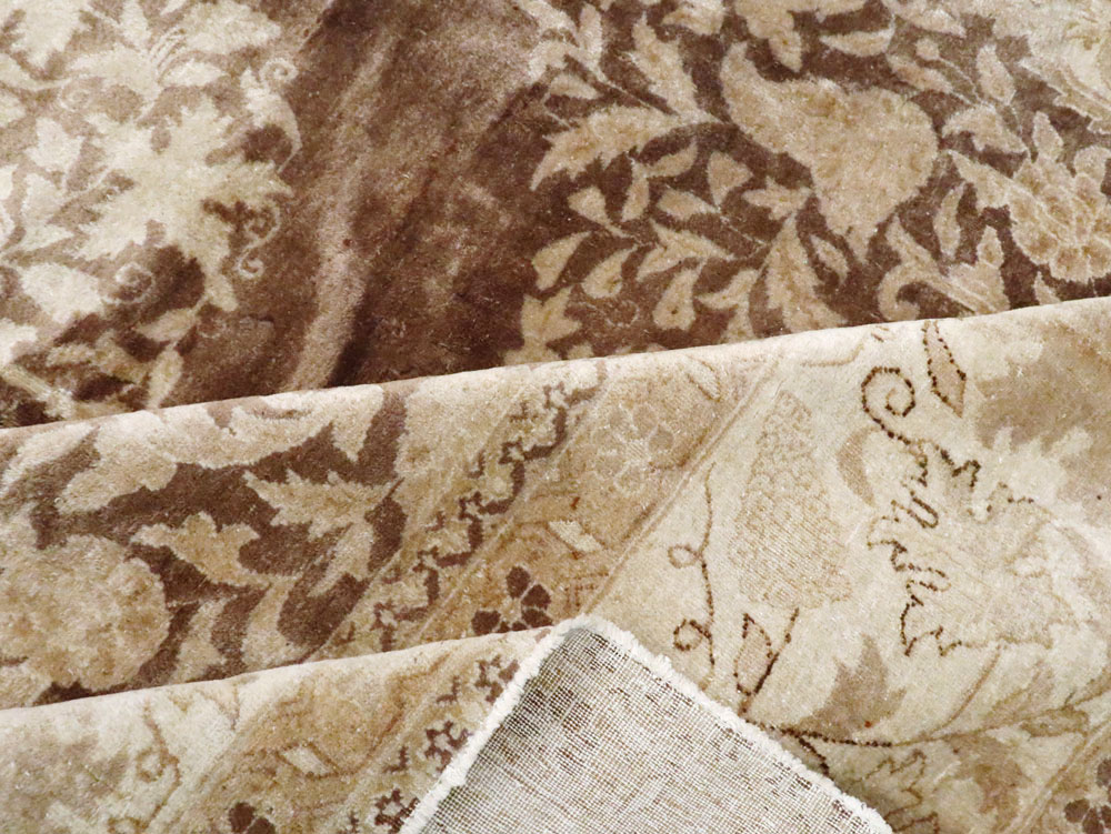 Vintage Persian Tabriz Carpet, No.11675 - Staging