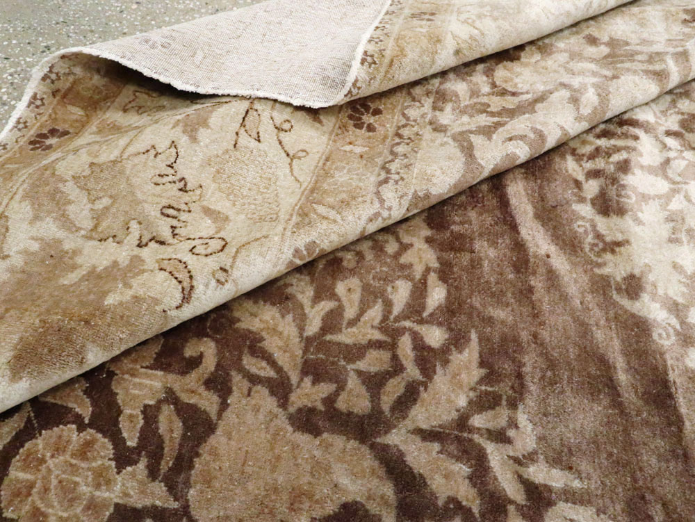 Vintage Persian Tabriz Carpet, No.11675 - Staging