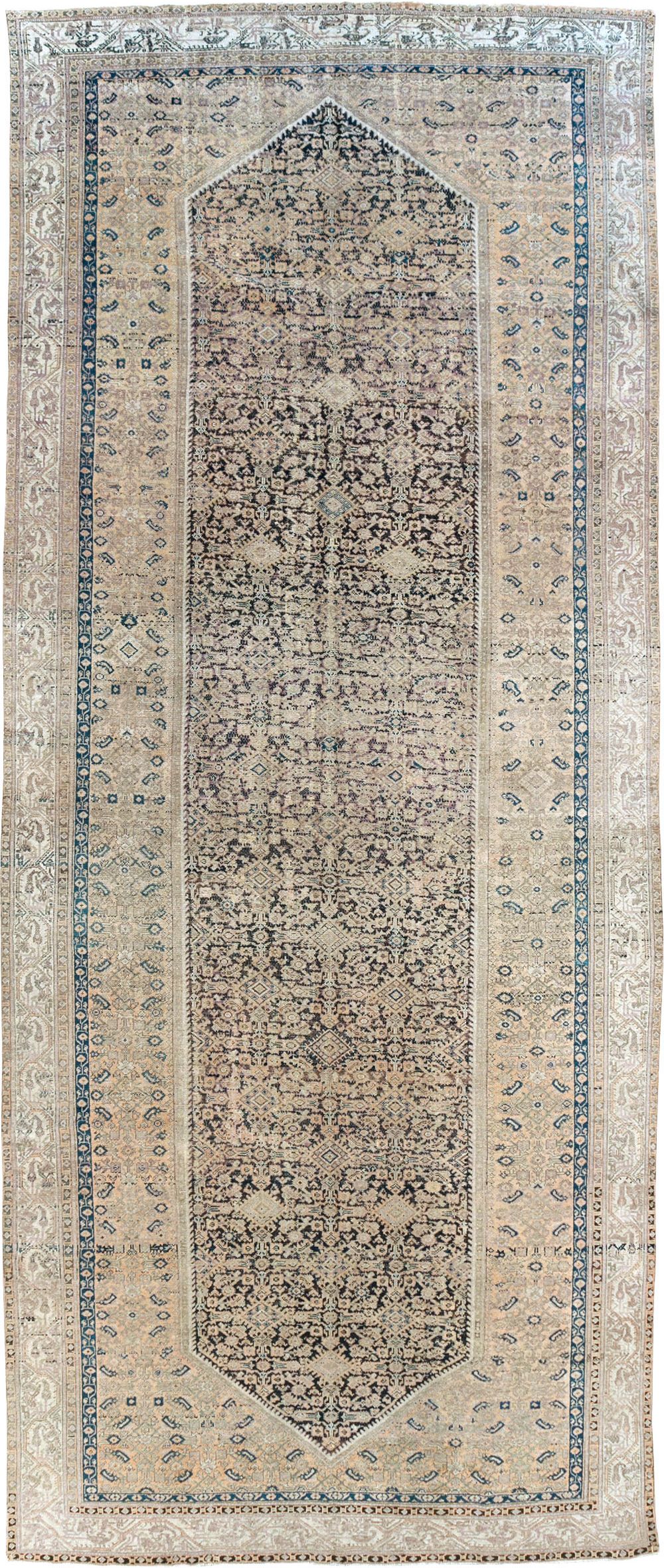 Antique Persian Malayer Gallery Carpet, No.11685 - Staging