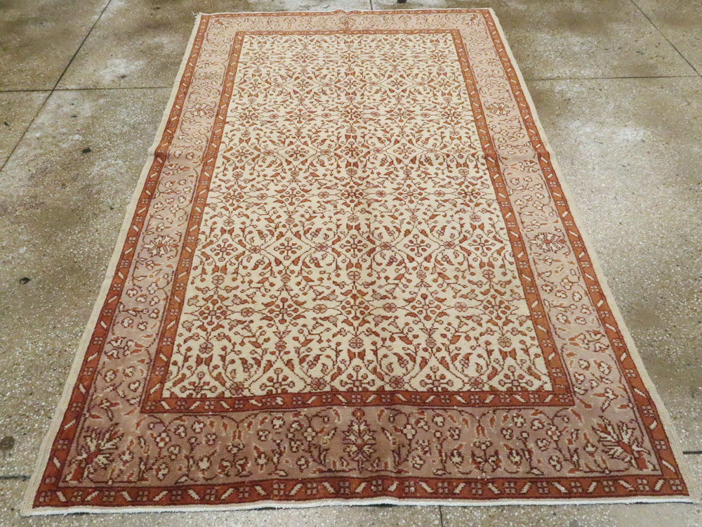 Vintage Turkish Sivas Rug, No.11710 - Staging