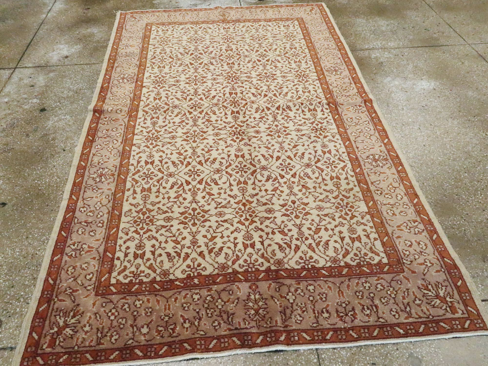 Vintage Turkish Sivas Rug, No.11710 - Staging