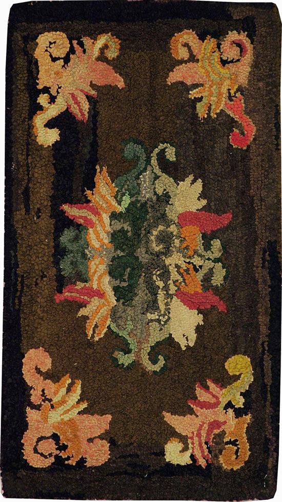 Vintage American Hook Rug, No.11726 - Staging