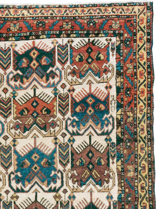 Antique Persian Afshar Rug, No.11750 - Staging