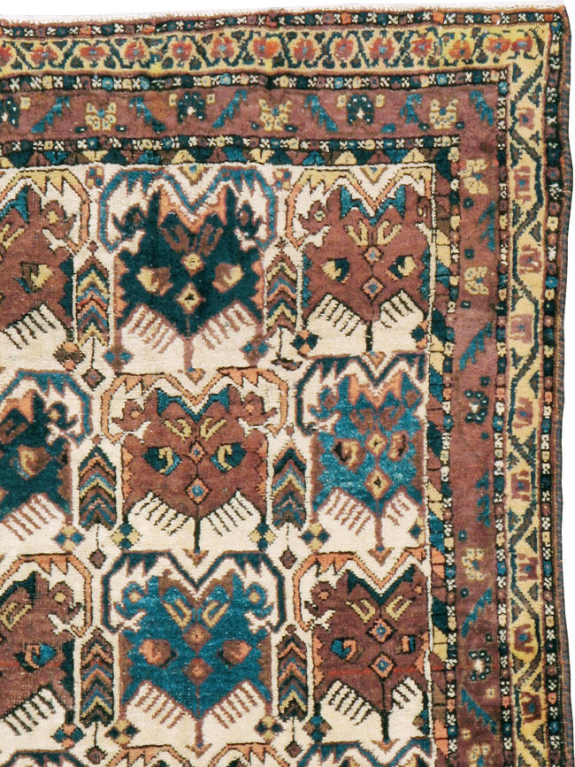 Antique Persian Afshar Rug, No.11750 - Staging