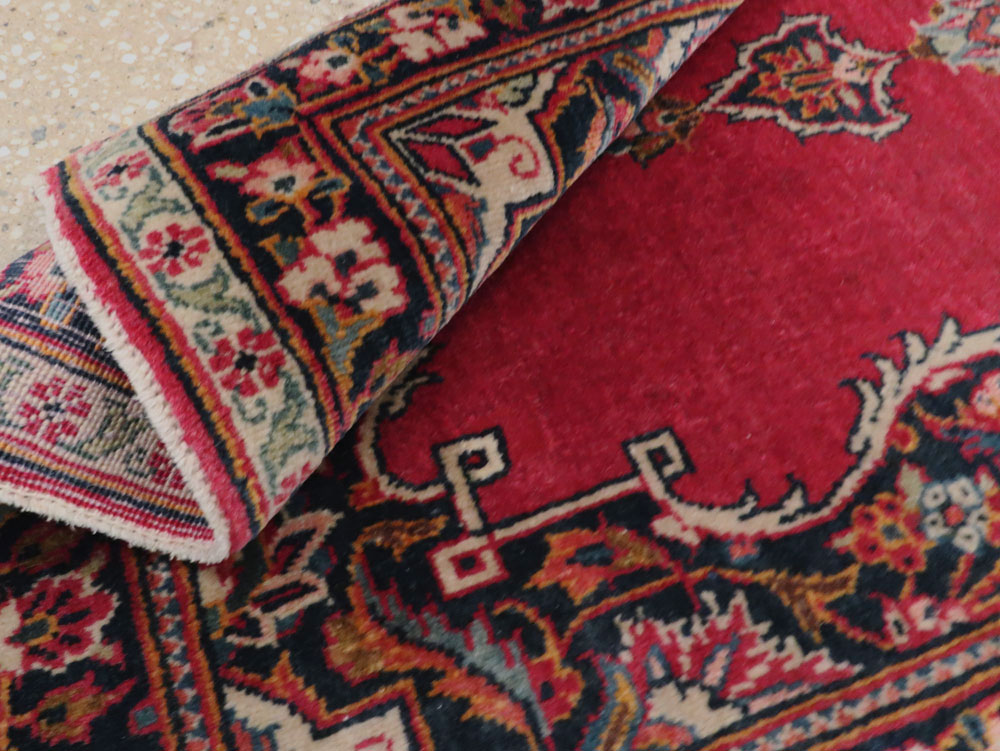 Vintage Persian Kashan Rug, No.11758 - Staging