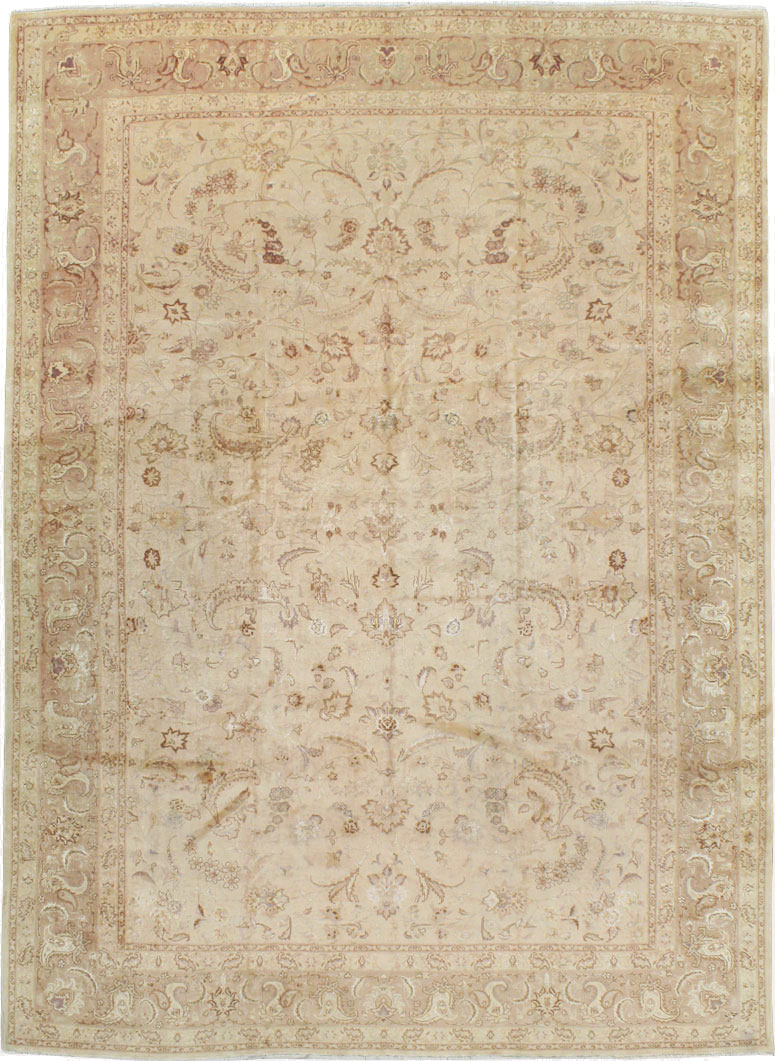 Vintage Persian Tabriz Carpet, No.11787 - Staging