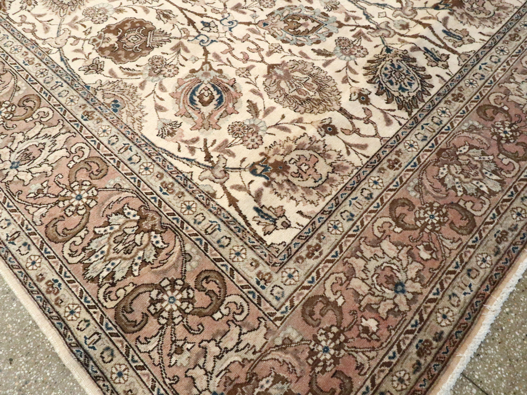 Vintage Persian Tabriz Carpet, No.11792 - Staging